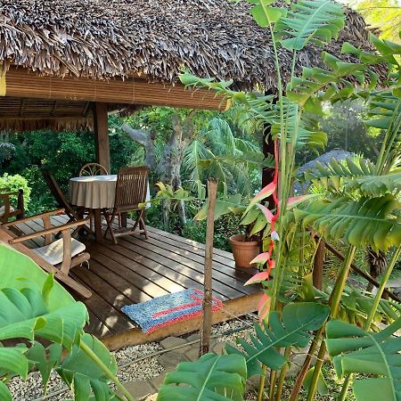 Bed and Breakfast Les Jardins D'Ankify Andimaka Exterior foto