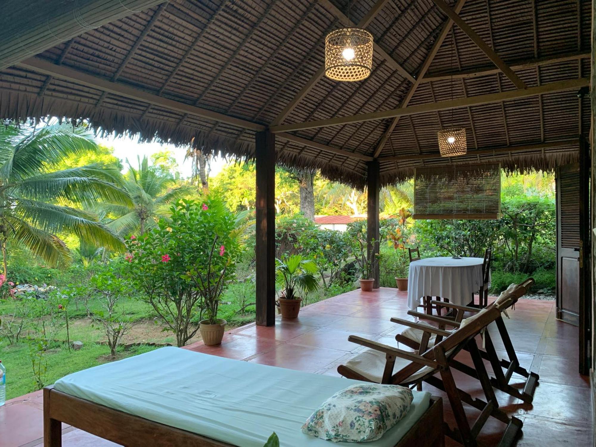 Bed and Breakfast Les Jardins D'Ankify Andimaka Exterior foto