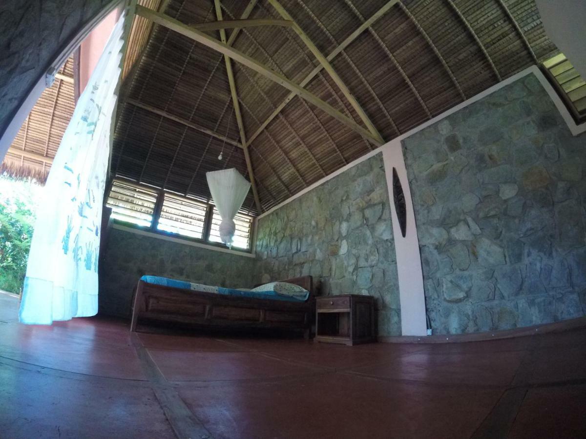 Bed and Breakfast Les Jardins D'Ankify Andimaka Exterior foto